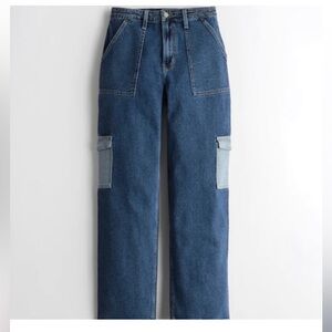 Hollister Ultra High Rise Cargo Dad Jean